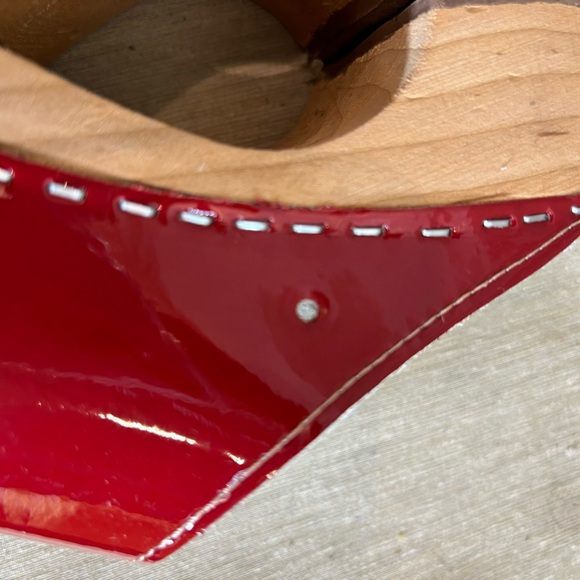 TORPATOFFELN Sz 39 Patent  Leather Wooden Soles Straps Removed Leather Clogs - Picture 9 of 13